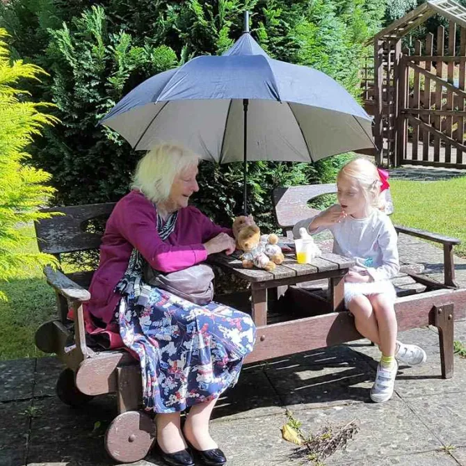 Classic Black Pagoda Umbrella – UV Protective Umbrella