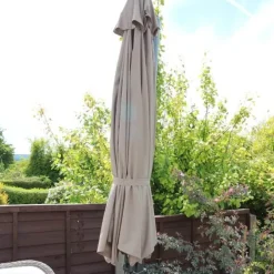 Premium 3.5 Metre Cantilever Parasol